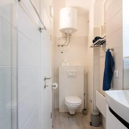 Apartamento Hedonist-belgrade Nest